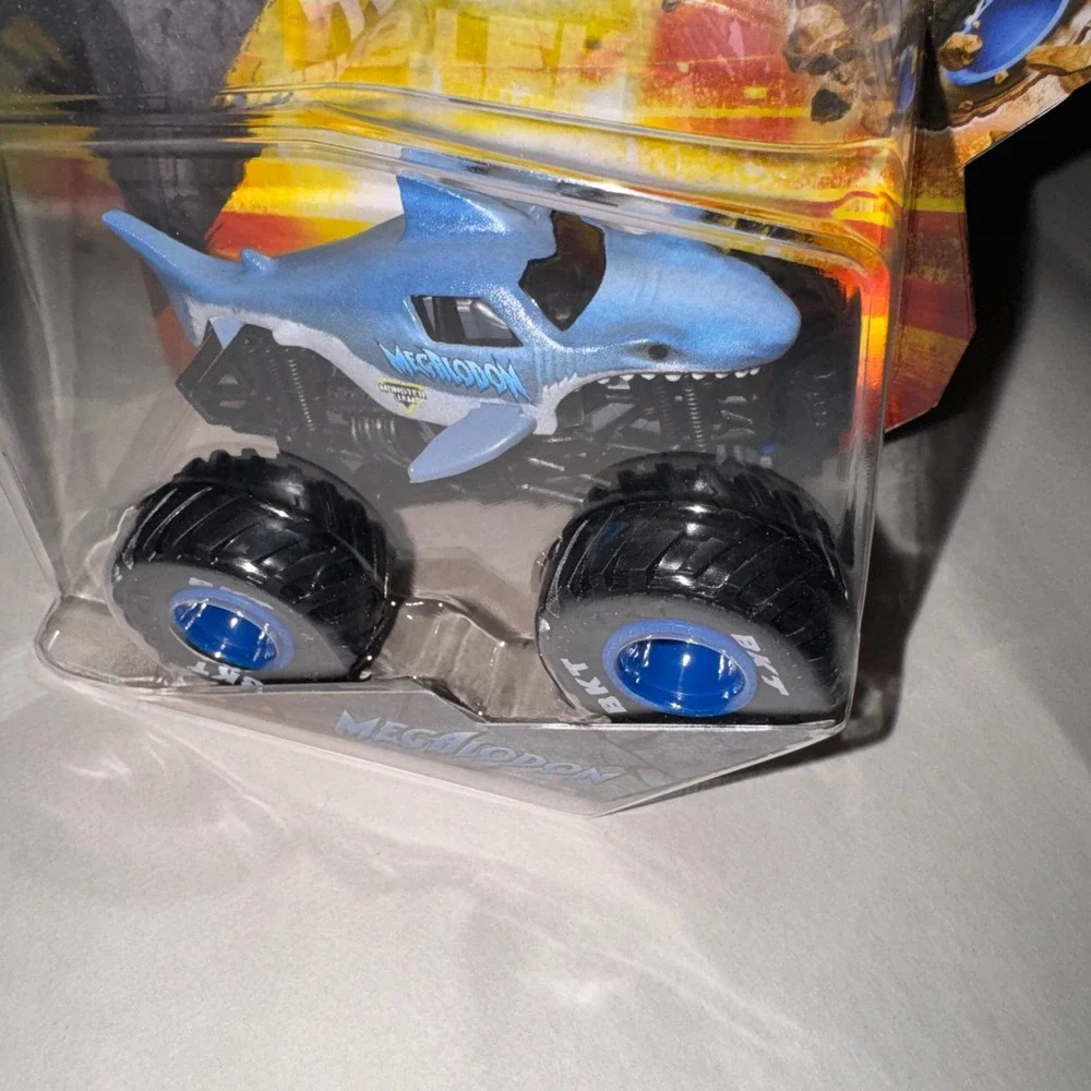 Monster Jam Megalodon Legacy‎ Trucks Series 45 1:64 Scale Die-Cast Blue Shark